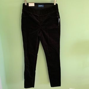Women Old Navy Black mid rise rockstar jeggins 6